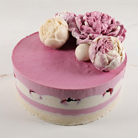 Pastel de chocolate blanco y frambuesa
